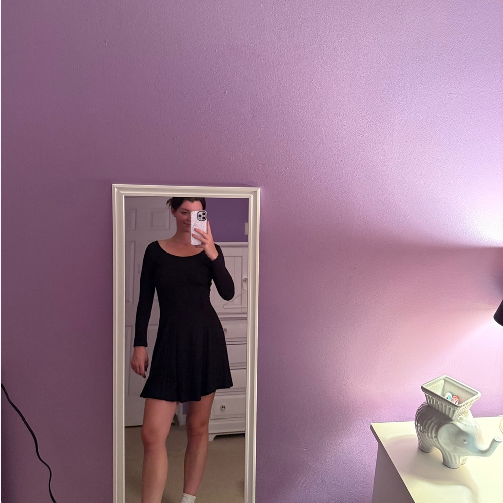 Forever 21 Black Long Sleeve Dress